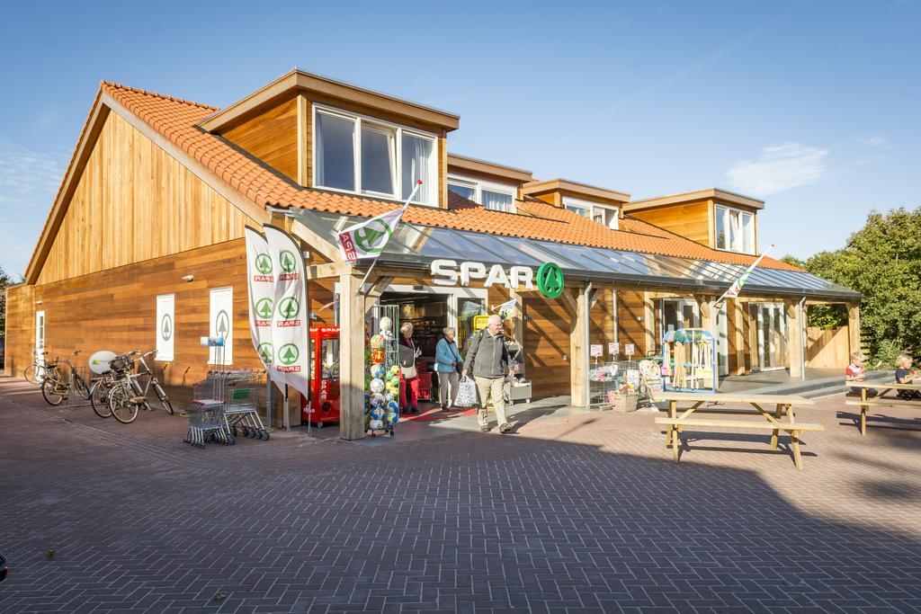 Vakantiepark Dennenoord Ден Бург Екстериор снимка