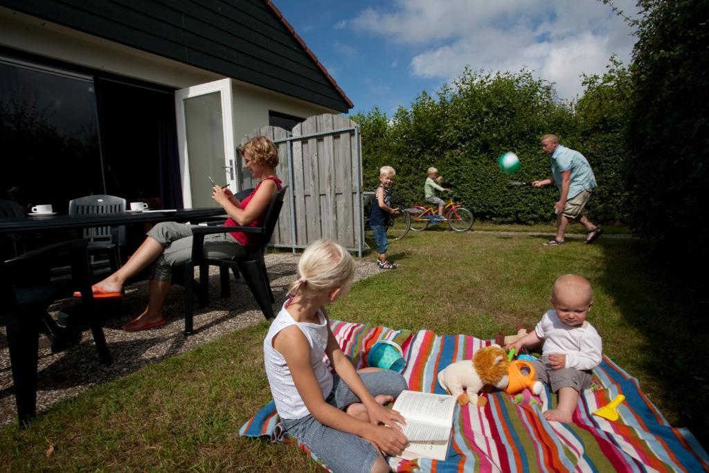 Vakantiepark Dennenoord Ден Бург Стая снимка